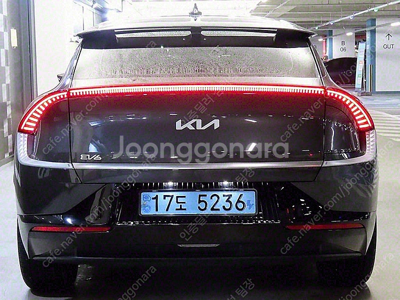 EV6 중고 EV6 중고차 회색 2023년식 11,742km 롱레인지 AWD 어스 자동차 살 때 궁금한~--6